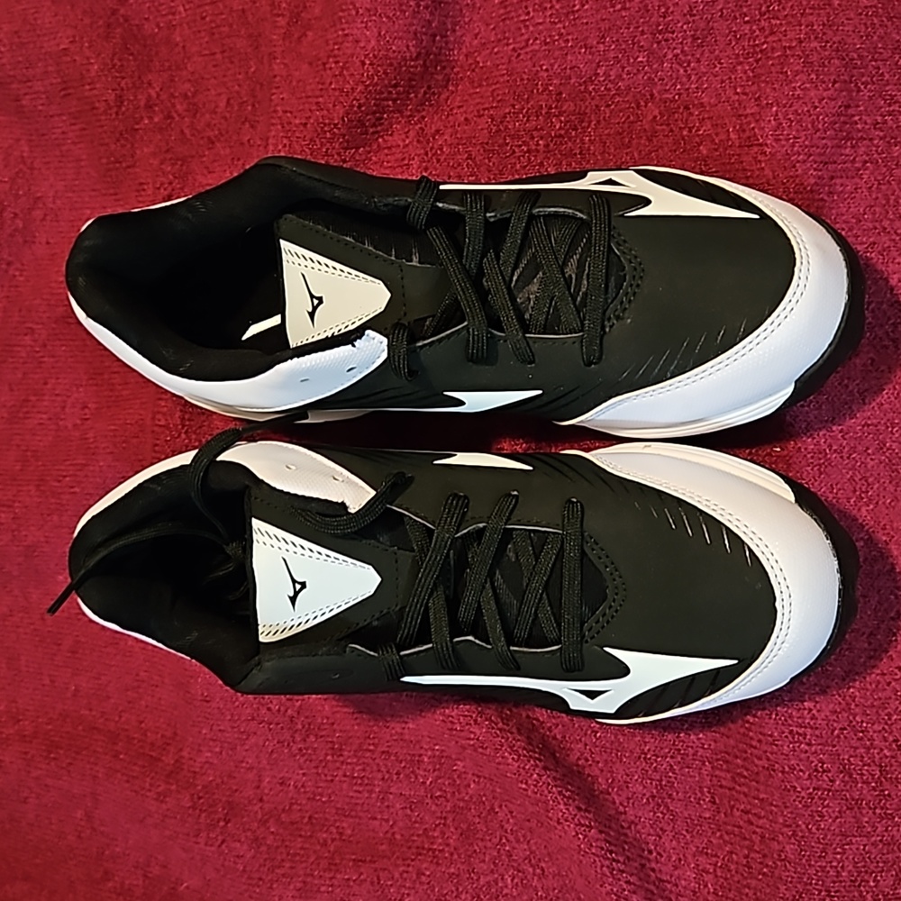New Mizuno Softball 9 Spike Adv. Finch Franchise 7 Women's 10.5 - Picture 2 of 7